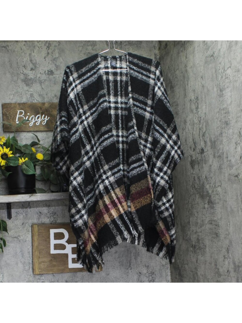 Marcus Adler Womens Open-Front Plaid Fringe-Trim Winter Fuzzy Kimono Black Multi